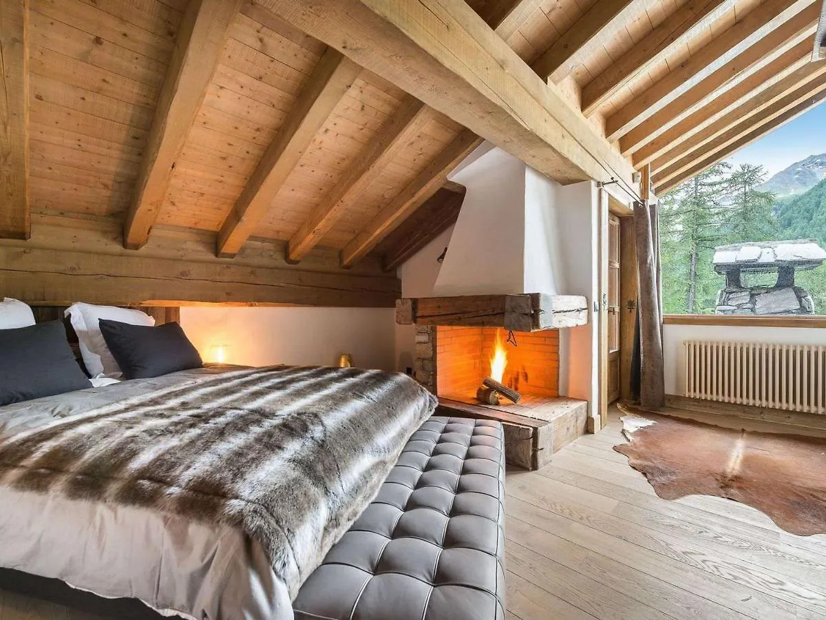 Chalet De Luxe A Val-D'Isere Avec Acces Direct Aux Pistes, 5 Chambres, Parking - Fr-1-567-64